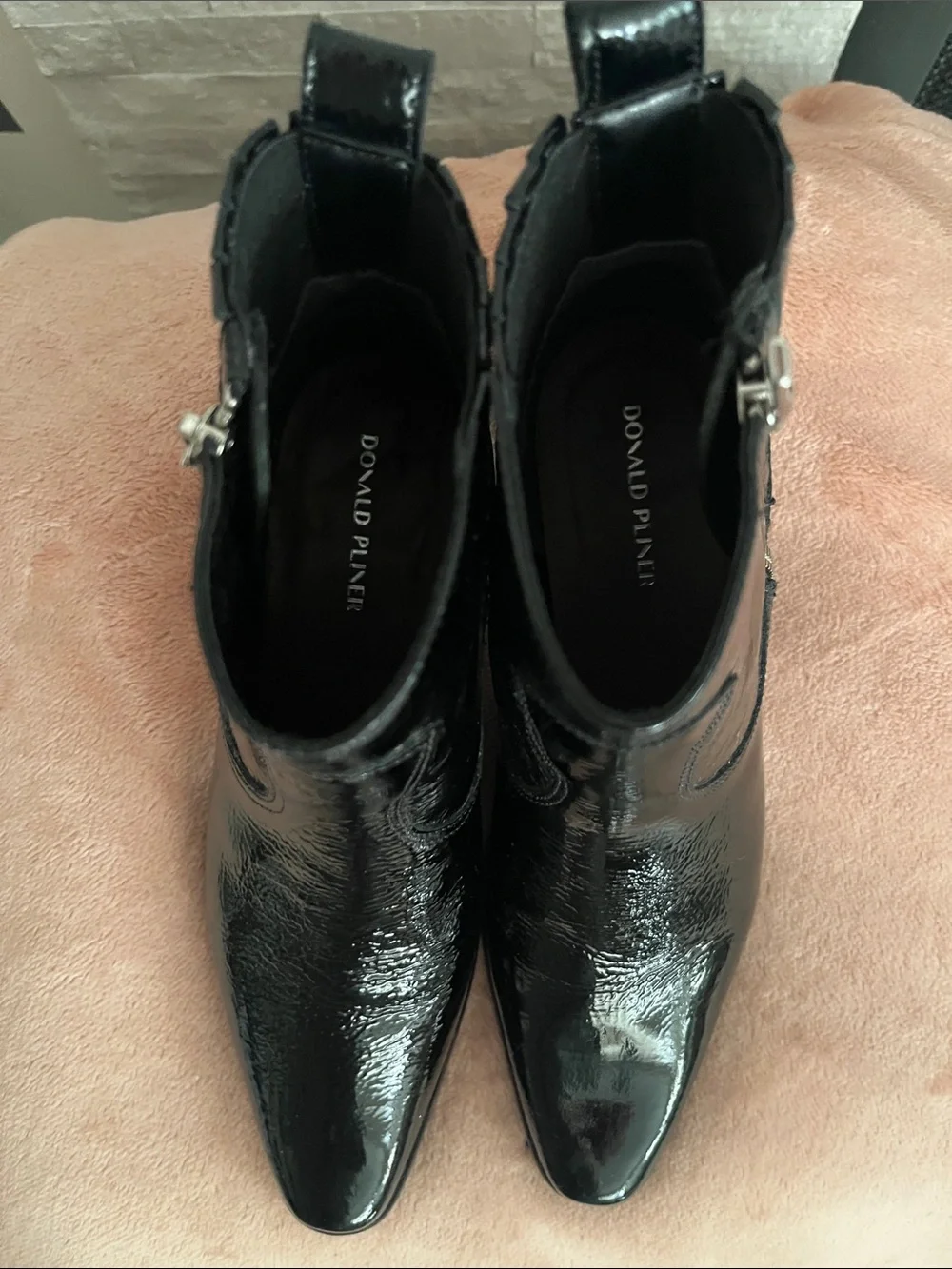 Donald J. Pliner Black Patent Ankle Boots for women size 7